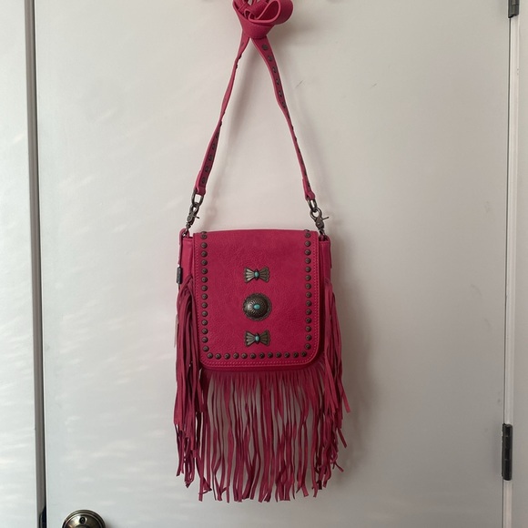 MONTANA WEST Pink Fringe Crossbody Bag NWT! 🩷 - Picture 5 of 12